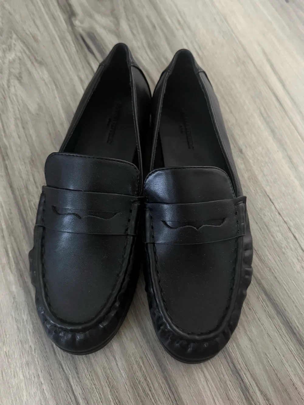 Banana Republic Vegan Leather Gathered Loafer